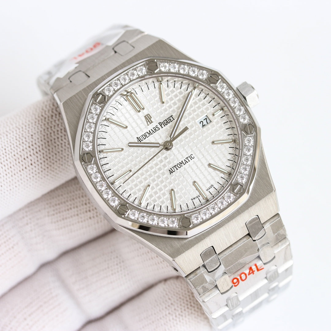 Audemars Piguet Royal Oak Selfwinding Wrist Watch Diamond Bezel Edition