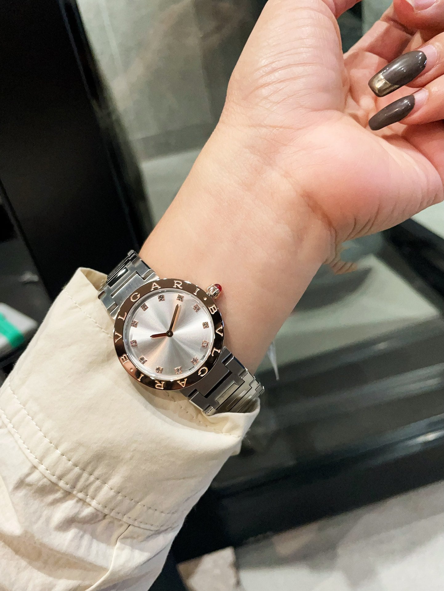 BVLGARI metal strap women's quartz watch