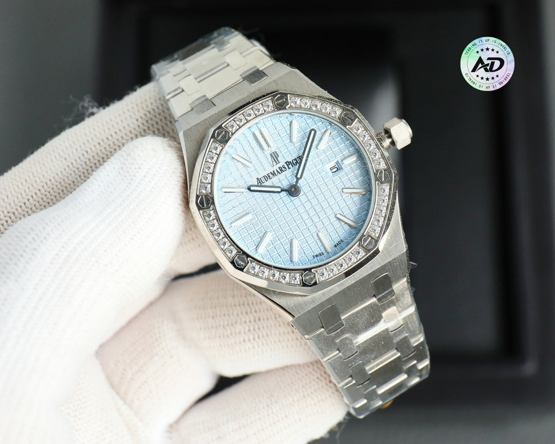 Audemars Piguet Royal Oak Quartz Women's Wrist Watch