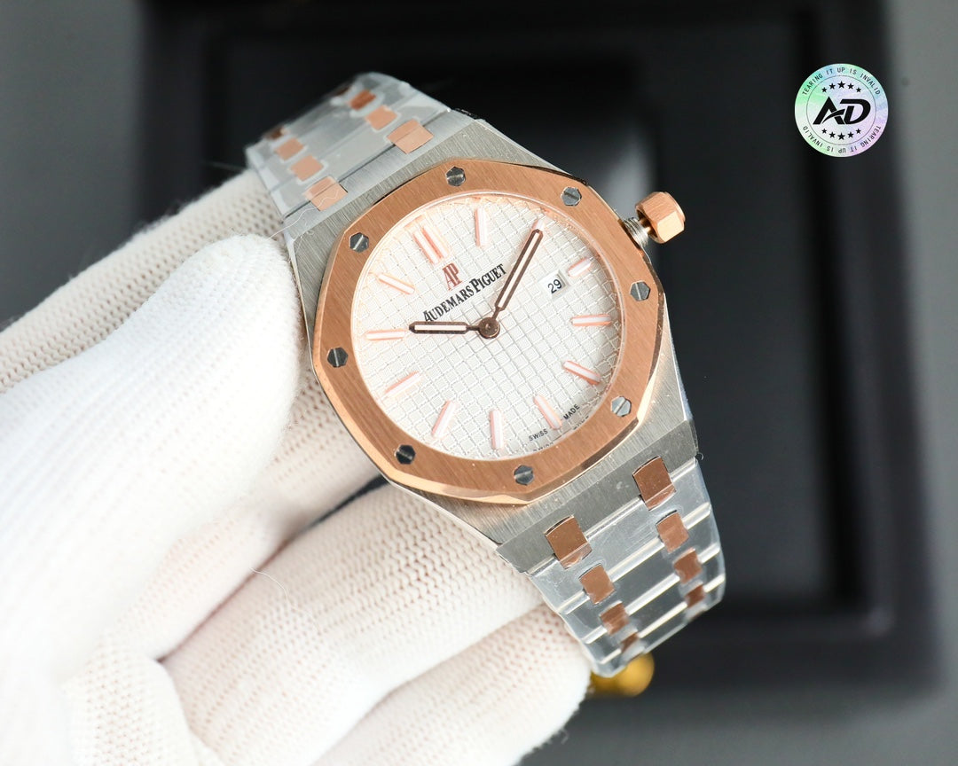 Audemars Piguet Royal Oak Quartz Wrist Watch for Women