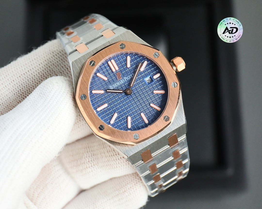 Audemars Piguet Royal Oak Quartz Wrist Watch for Women