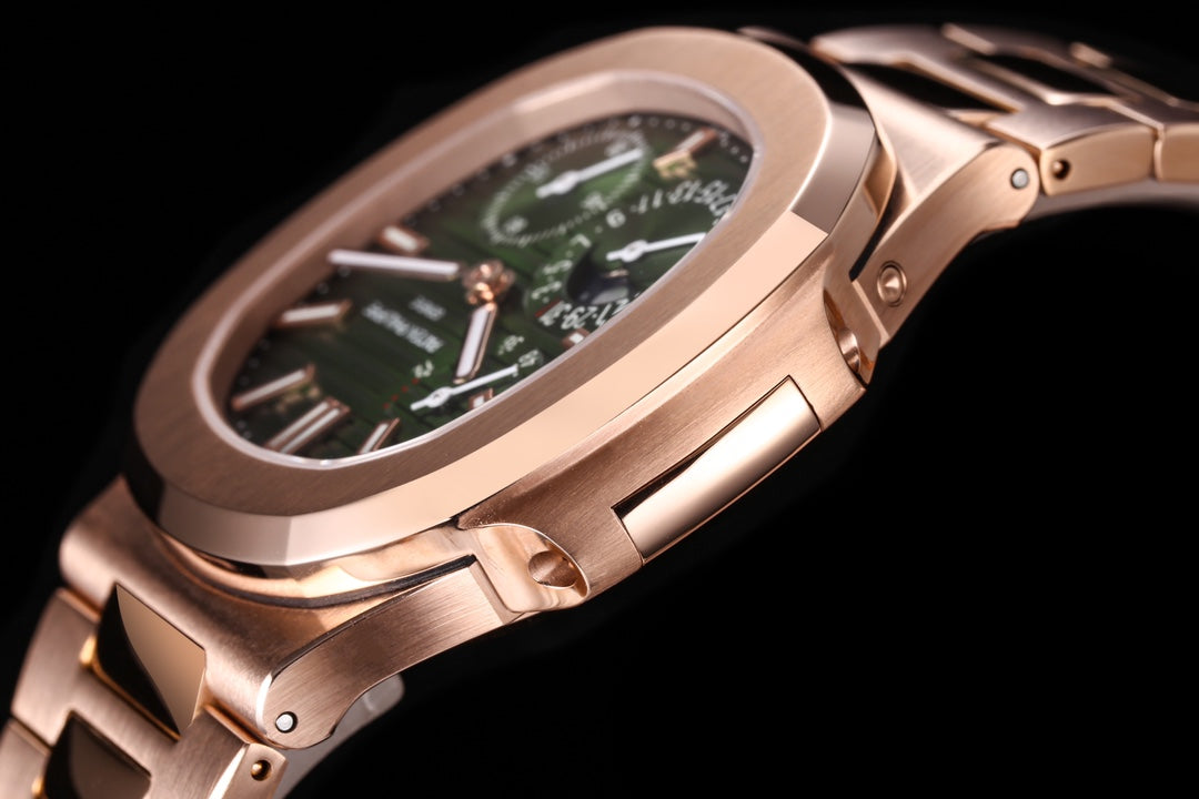 Patek Philippe Nautilus 5712/1A-001 Multi functional Watch