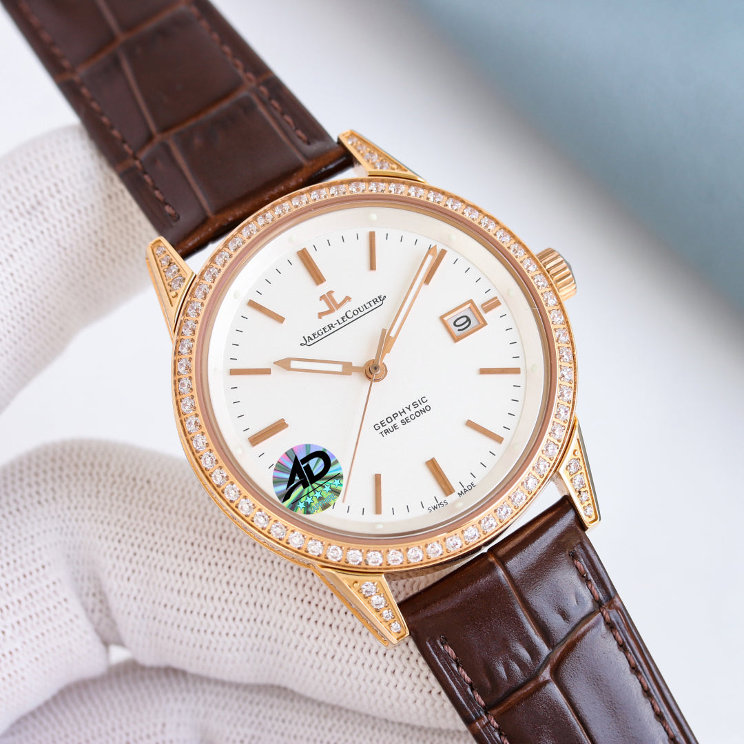 Jaeger-LeCoultre Geophysic Universal Time Wrist Watch