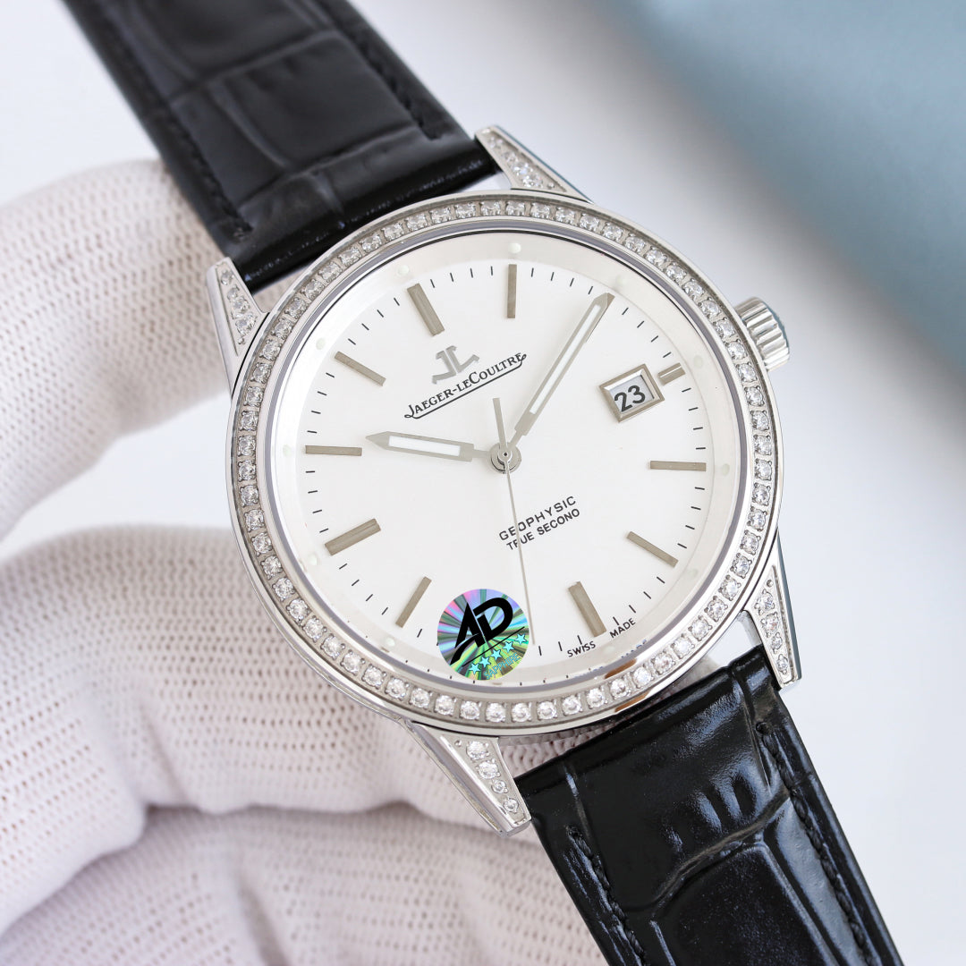 Jaeger-LeCoultre Geophysic Universal Time Wrist Watch