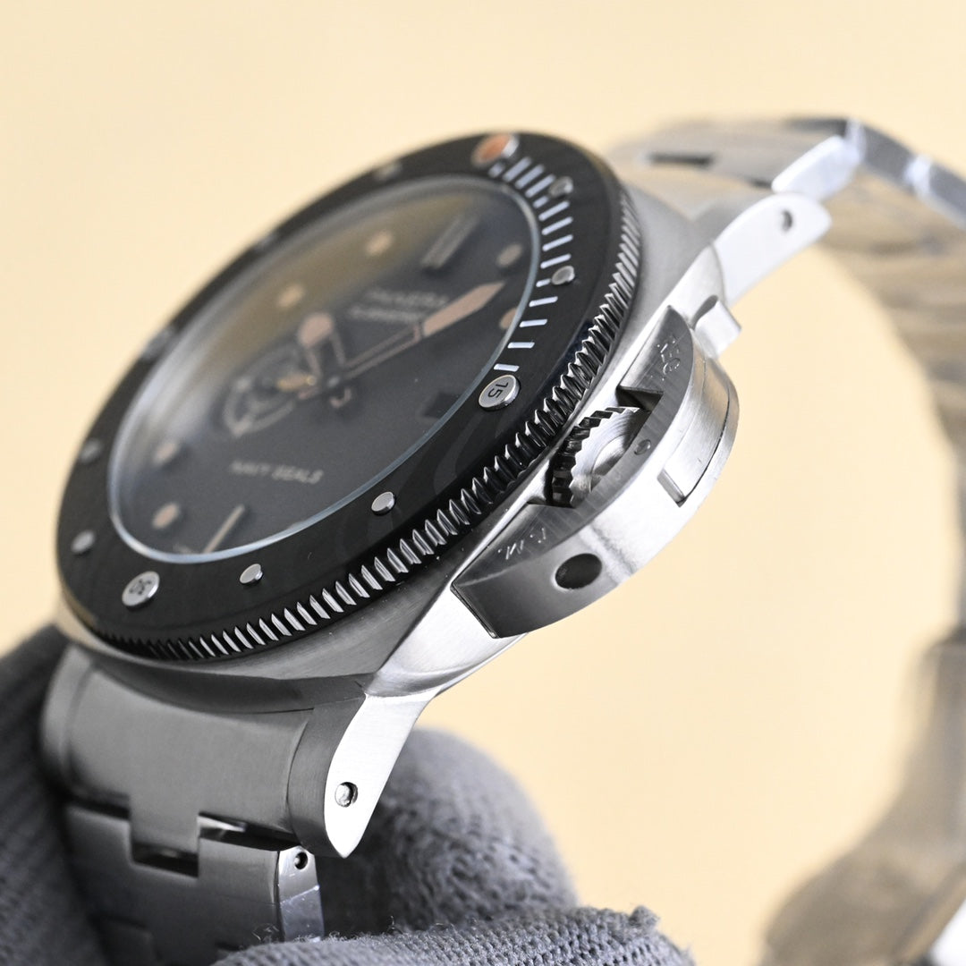 Panerai Submersible BMG-TECH 47 Wrist Watch