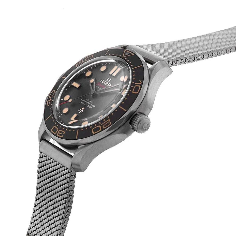 OMEGA Seamaster Diver 300M Co-Axial Master Chronometer 007 210.90.42.20.01.0...