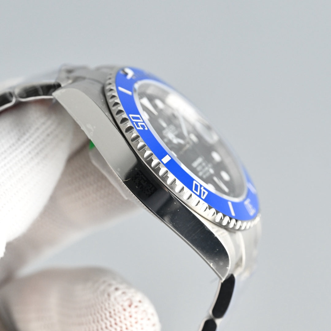 Rolex Submariner Date Wrist Watch