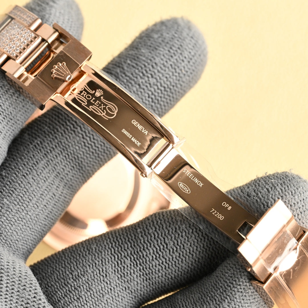 Rolex Yacht-Master Men's Wrist Watch