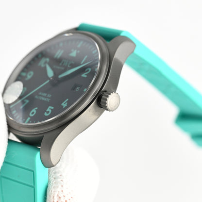 IWC PILOT'S WATCHES Mercedes-AMG PETRONAS Formula One™ Team IW328210