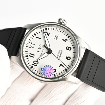 IWC PILOT'S WATCHES Mercedes-AMG PETRONAS Formula One™ Team IW328210