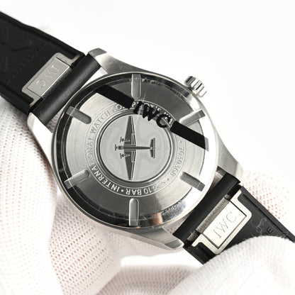 IWC PILOT'S WATCHES Mercedes-AMG PETRONAS Formula One™ Team IW328210
