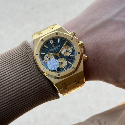 Audemars Piguet Royal Oak Chronograph Luminous Wrist Watch
