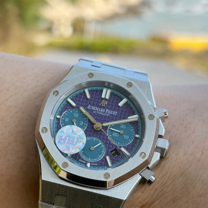 Audemars Piguet Royal Oak Chronograph Luminous Wrist Watch
