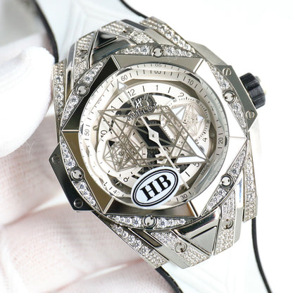 Hublot's brand new tattoo second-generation diamond inlaid watch