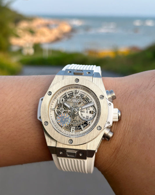 Hublot Lightweight Rubber Strap Watch