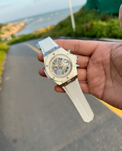 Hublot Lightweight Rubber Strap Watch