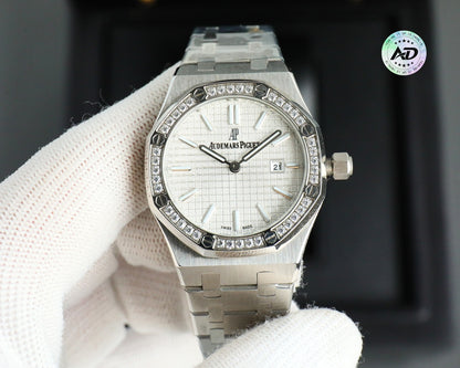 Audemars Piguet Royal Oak Quartz Women's Wrist Watch