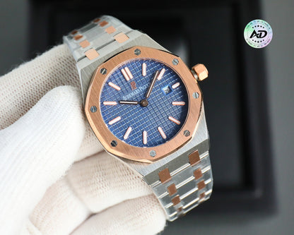 Audemars Piguet Royal Oak Quartz Wrist Watch for Women