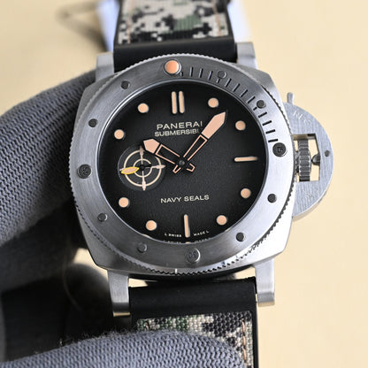 Panerai Submersible Navy Seals Diving Series Wrist Watch